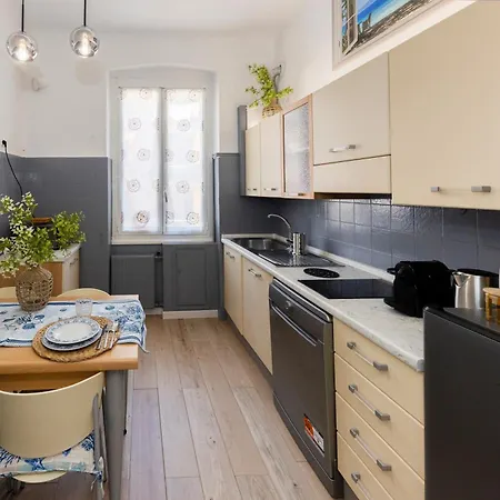 Lo Scrigno -city House 5 Min From Brignole Station