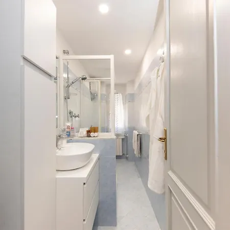 Lo Scrigno -city House 5 Min From Brignole Station Apartamento