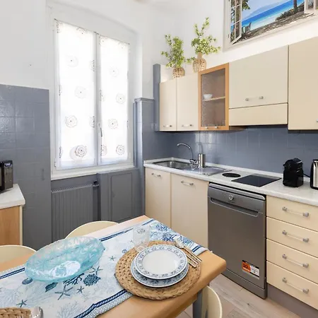 Lo Scrigno -city House 5 Min From Brignole Station Apartamento Génova