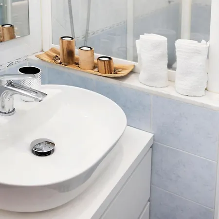 Lo Scrigno -city House 5 Min From Brignole Station Apartamento