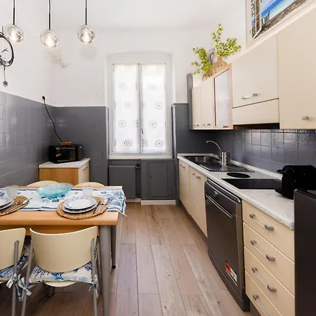 Lo Scrigno -city House 5 Min From Brignole Station * Genua