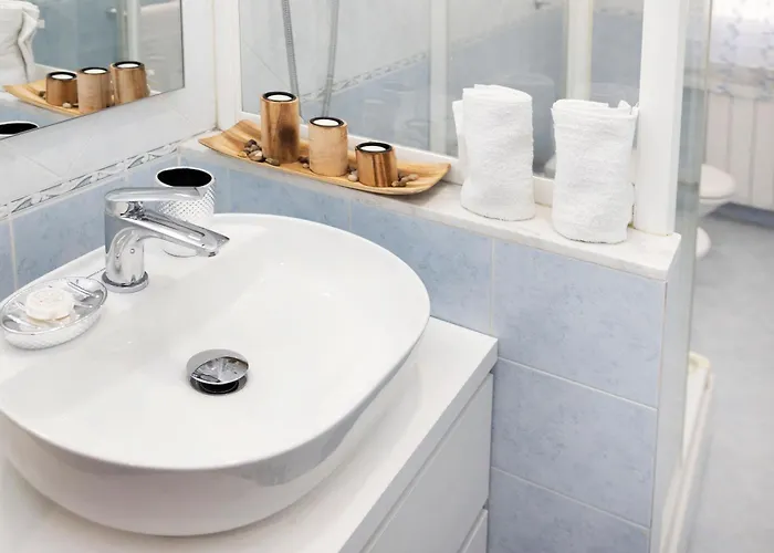 Lo Scrigno -city House 5 Min From Brignole Station דירה